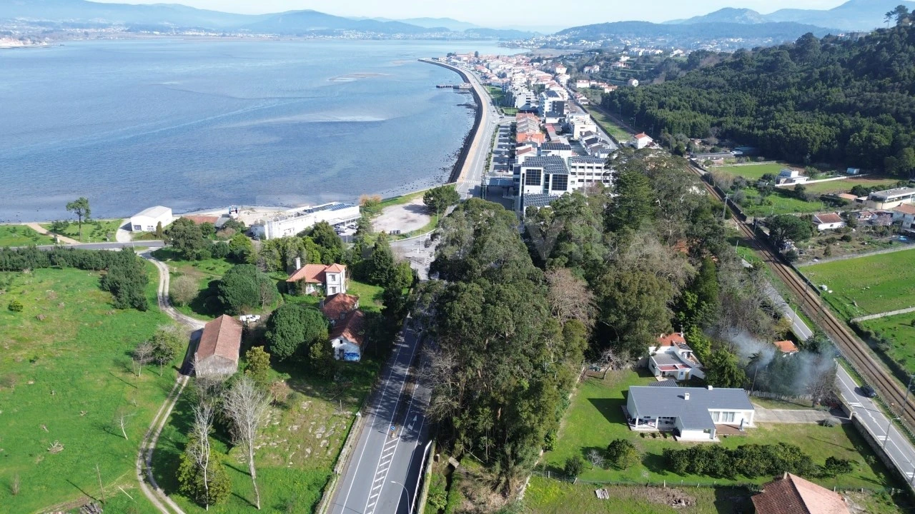 Moradia T4 para Venda em Caminha (Matriz) e Vilarelho Foto 48