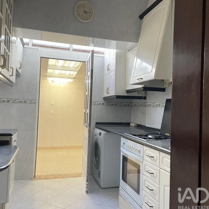 Apartamento T1 para Venda em Moscavide e Portela Foto 8