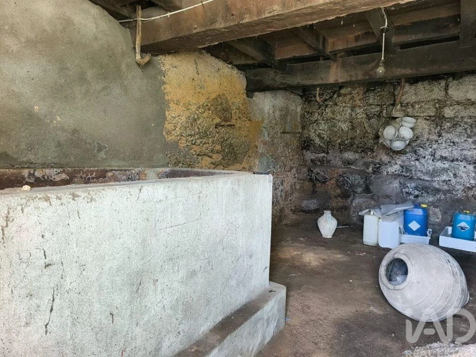 Moradia T4 para Venda em Tabua Foto 12