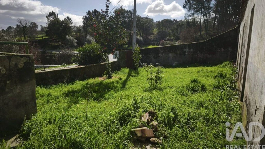 Moradia T4 para Venda em Tabua Foto 17