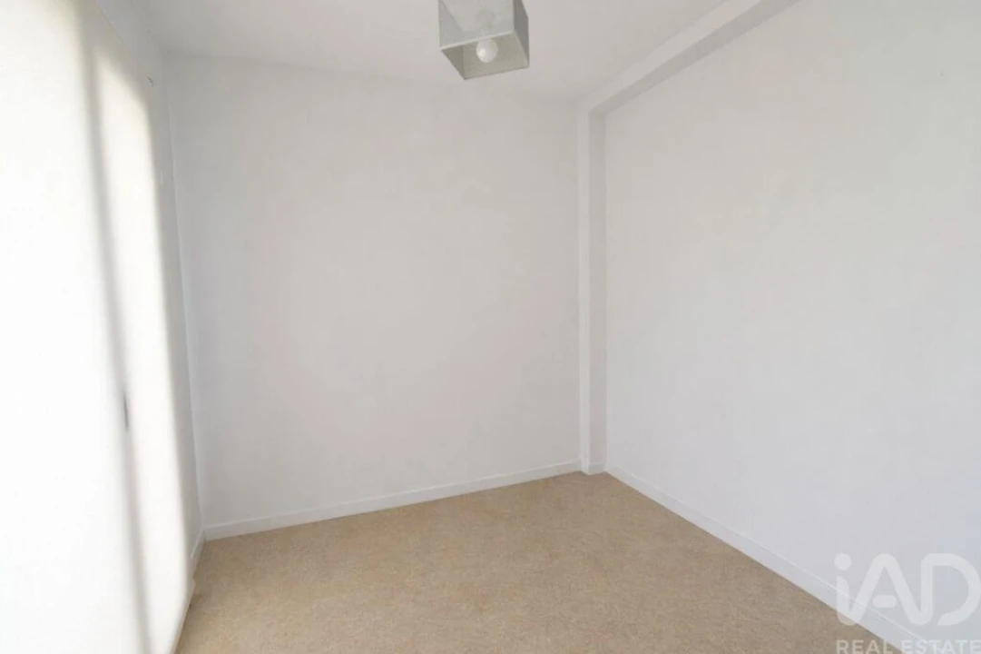 Moradia T2 para Venda em Vieira de Leiria Foto 11