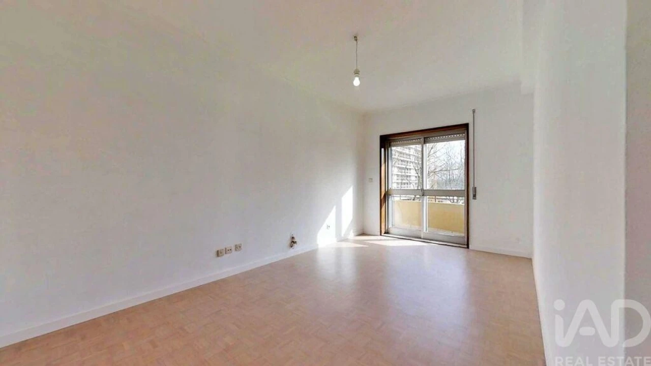 Apartamento T3 para Venda em São Mamede de Infesta e Senhora da Hora Foto 32