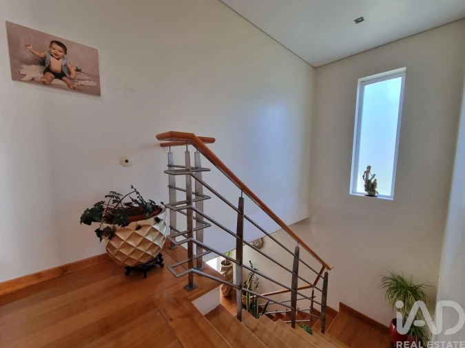 Moradia T4 para Venda em Poiares (Santo Andre) Foto 25