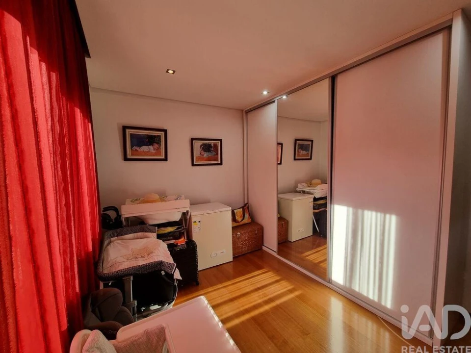 Moradia T4 para Venda em Poiares (Santo Andre) Foto 40