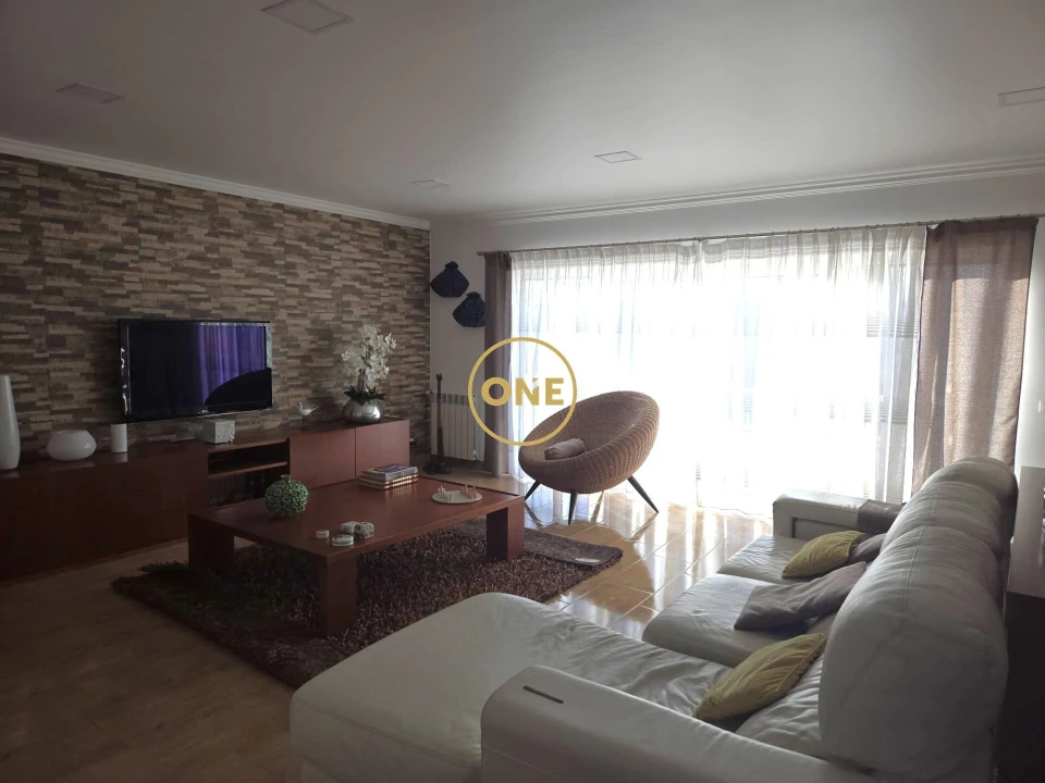 Moradia T4 para Venda em Salvaterra de Magos e Foros de Salvaterra Foto 9