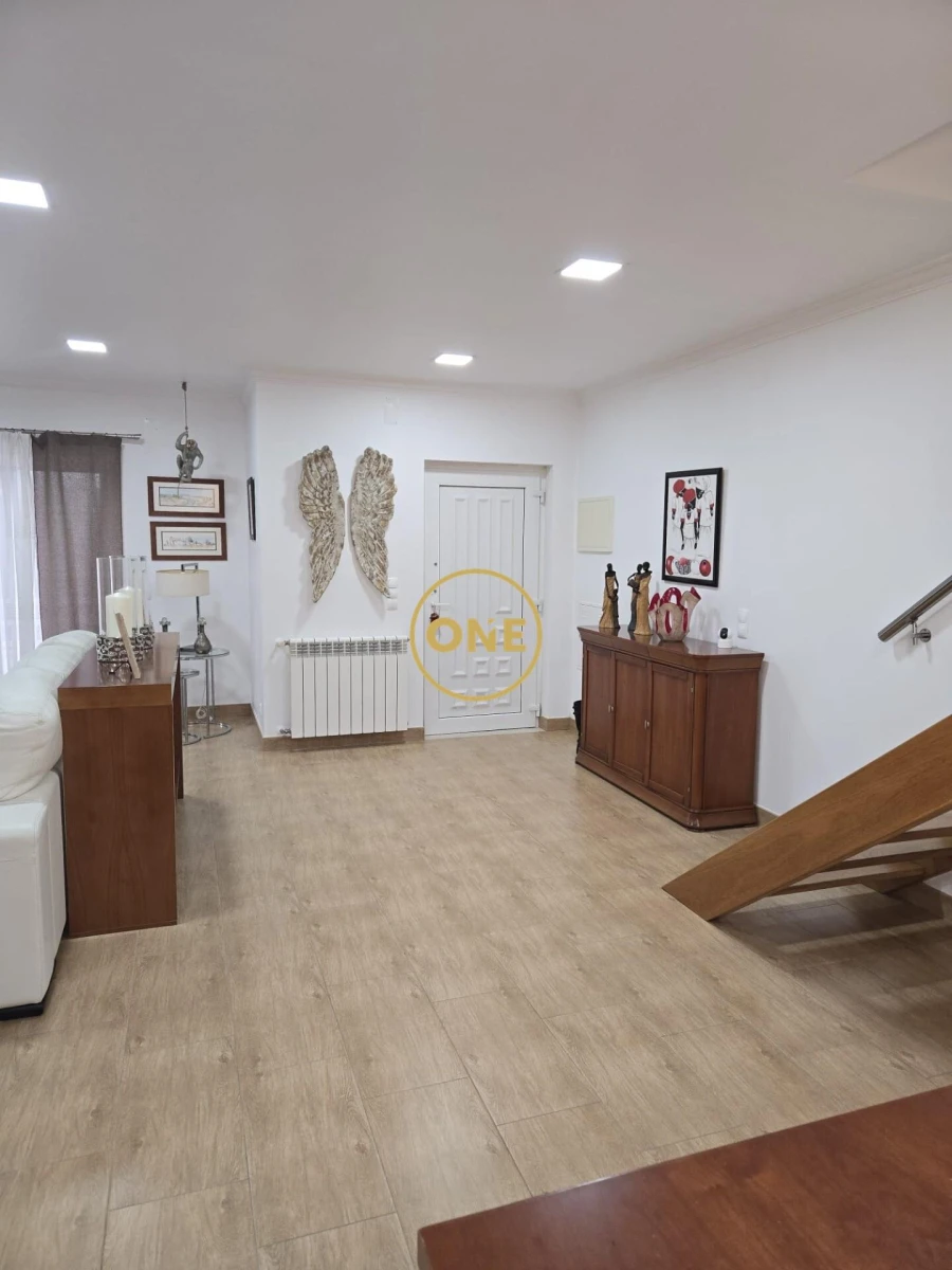 Moradia T4 para Venda em Salvaterra de Magos e Foros de Salvaterra Foto 13