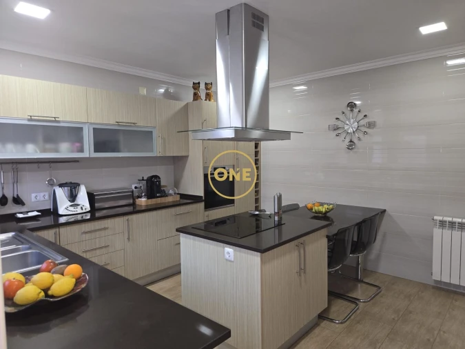 Moradia T4 para Venda em Salvaterra de Magos e Foros de Salvaterra Foto 3