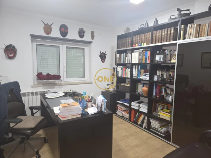 Moradia T4 para Venda em Salvaterra de Magos e Foros de Salvaterra Foto 16