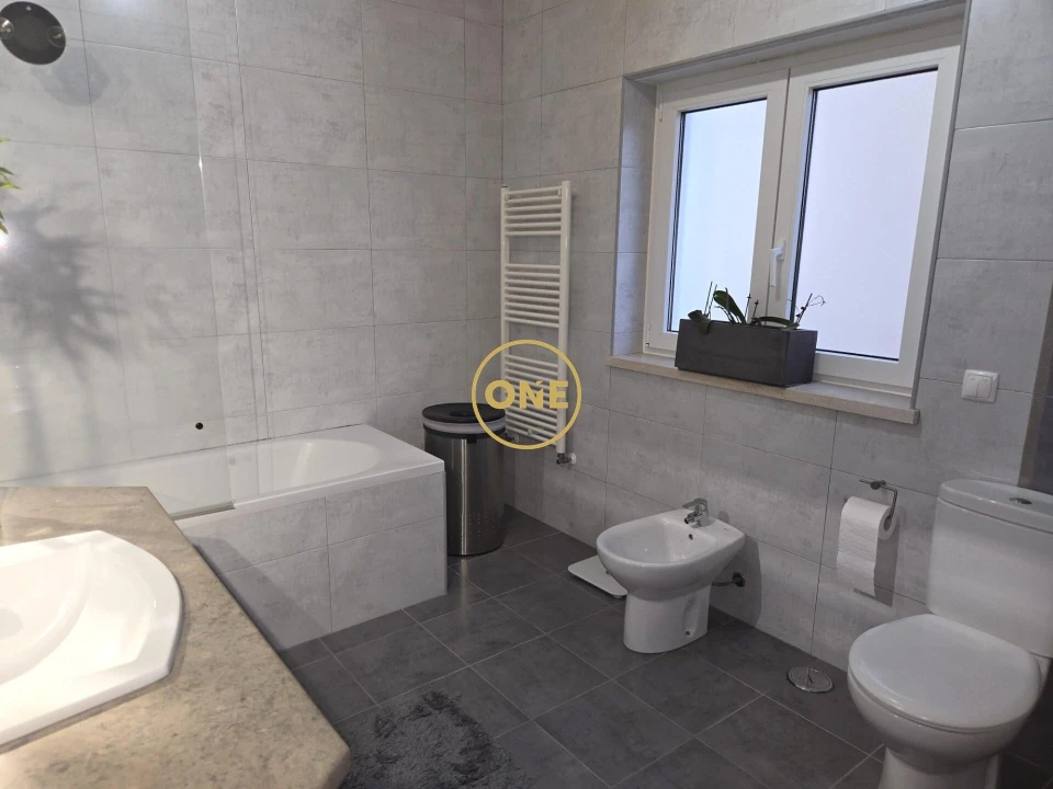 Moradia T4 para Venda em Salvaterra de Magos e Foros de Salvaterra Foto 18