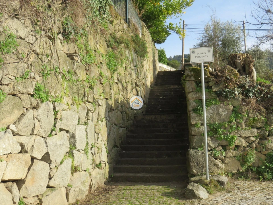 Moradia T1 para Venda em Três Povos Foto 33