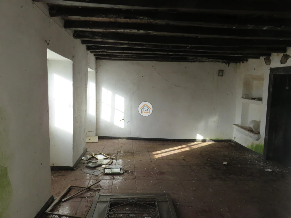 Moradia T1 para Venda em Três Povos Foto 20