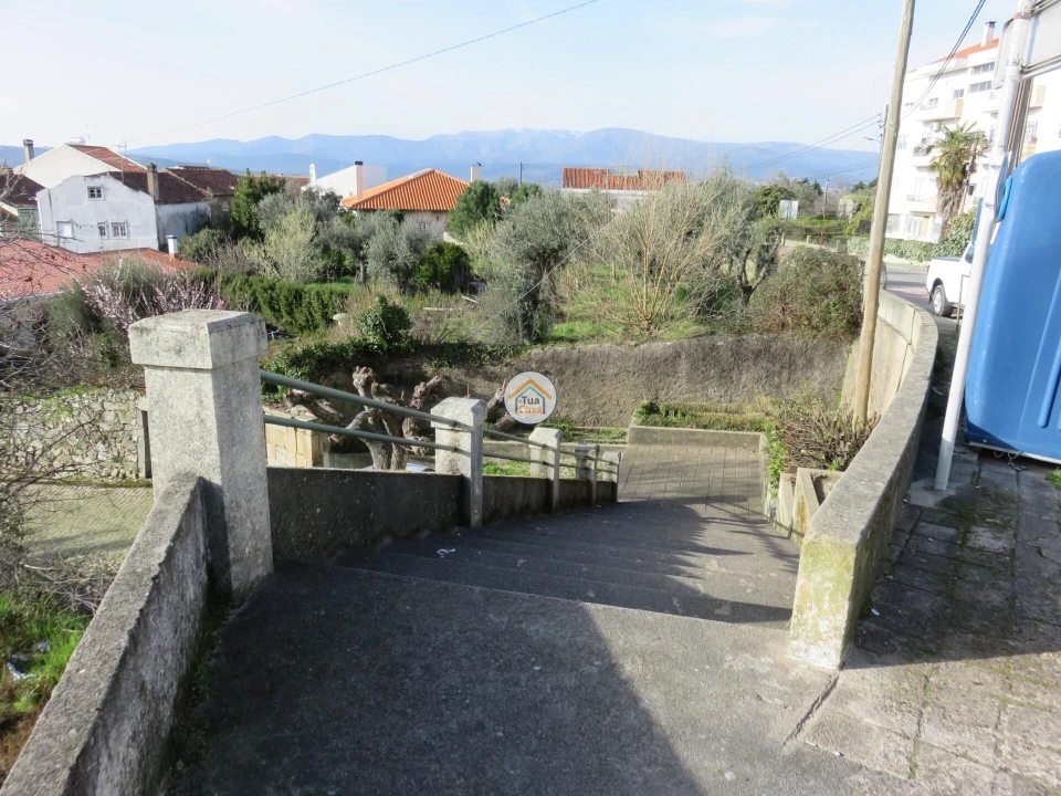 Moradia T1 para Venda em Três Povos Foto 14