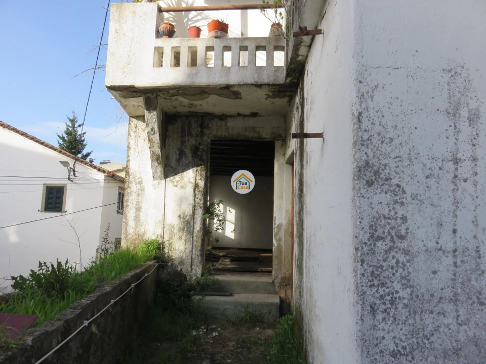 Moradia T1 para Venda em Três Povos Foto 12