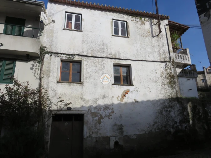 Moradia T1 para Venda em Três Povos Foto 2