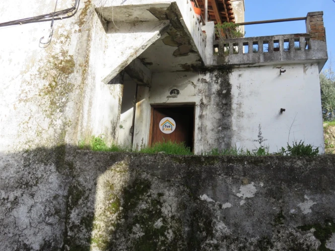 Moradia T1 para Venda em Três Povos Foto 8