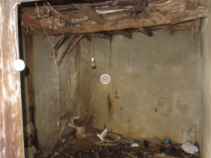 Moradia T1 para Venda em Três Povos Foto 22