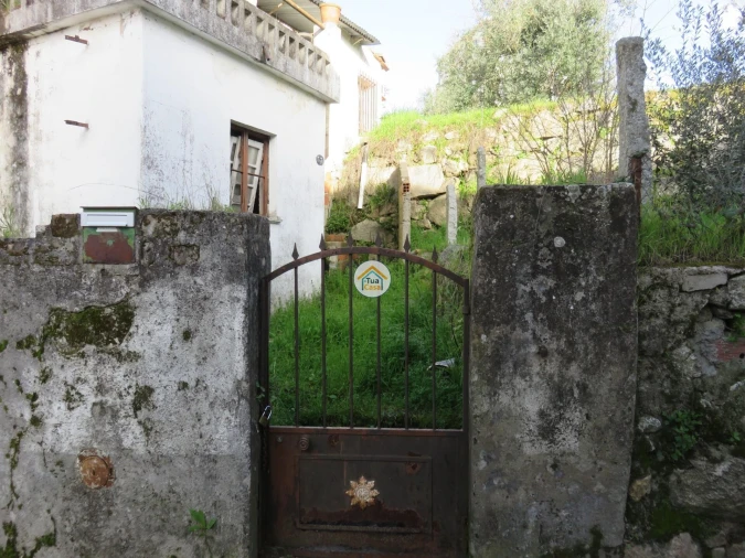 Moradia T1 para Venda em Três Povos Foto 10