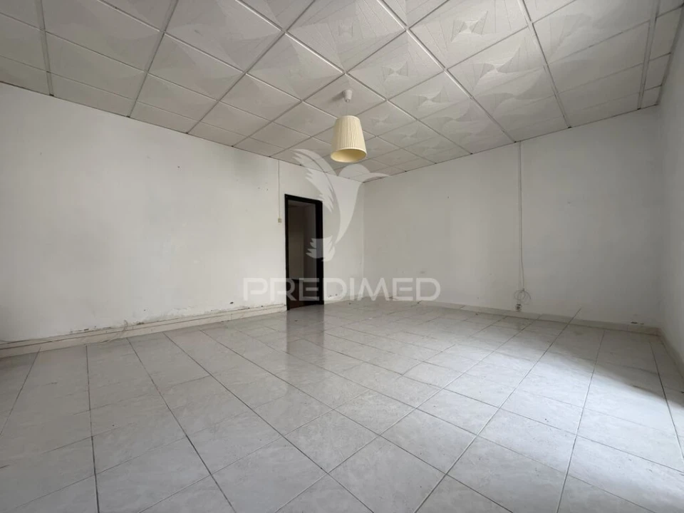 Moradia T2 para Venda em Pernes Foto 19