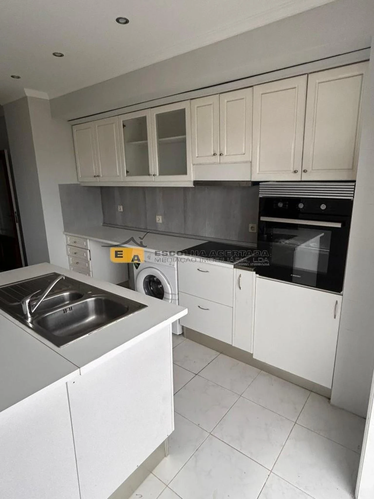 Apartamento T2 para Venda em Moreira Foto 17