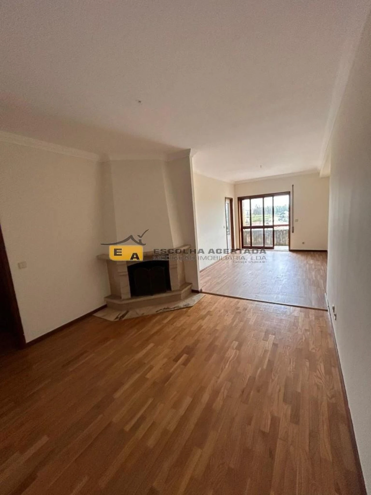 Apartamento T2 para Venda em Moreira Foto 5
