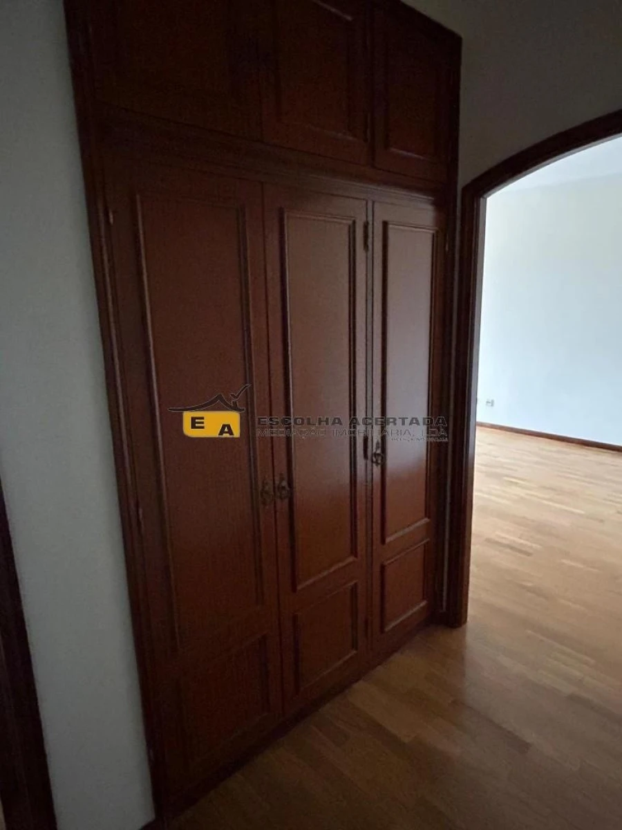 Apartamento T2 para Venda em Moreira Foto 27
