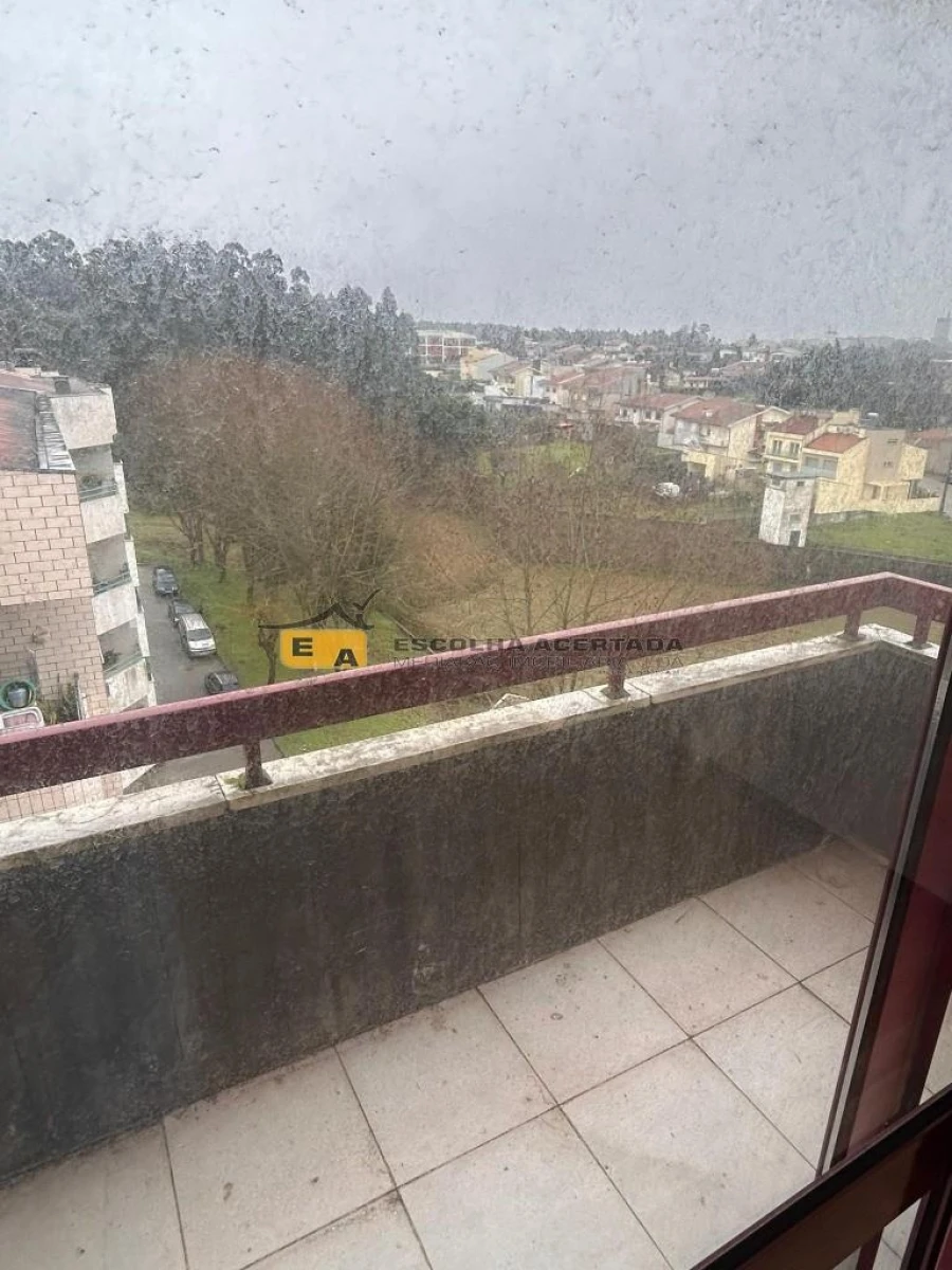 Apartamento T2 para Venda em Moreira Foto 22