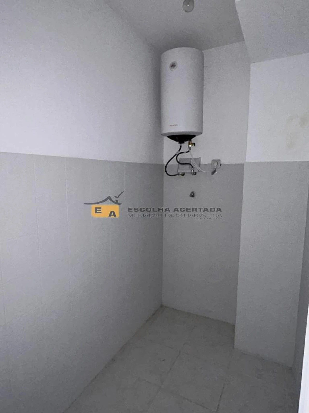Apartamento T2 para Venda em Moreira Foto 19