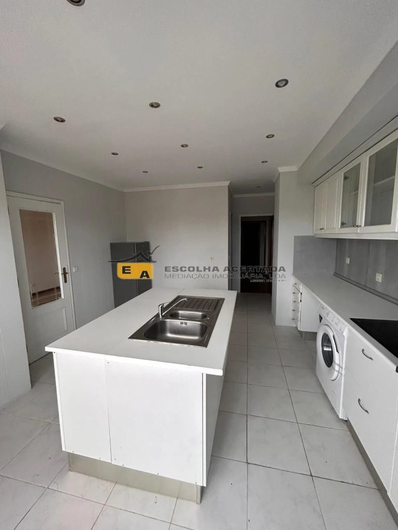 Apartamento T2 para Venda em Moreira Foto 18