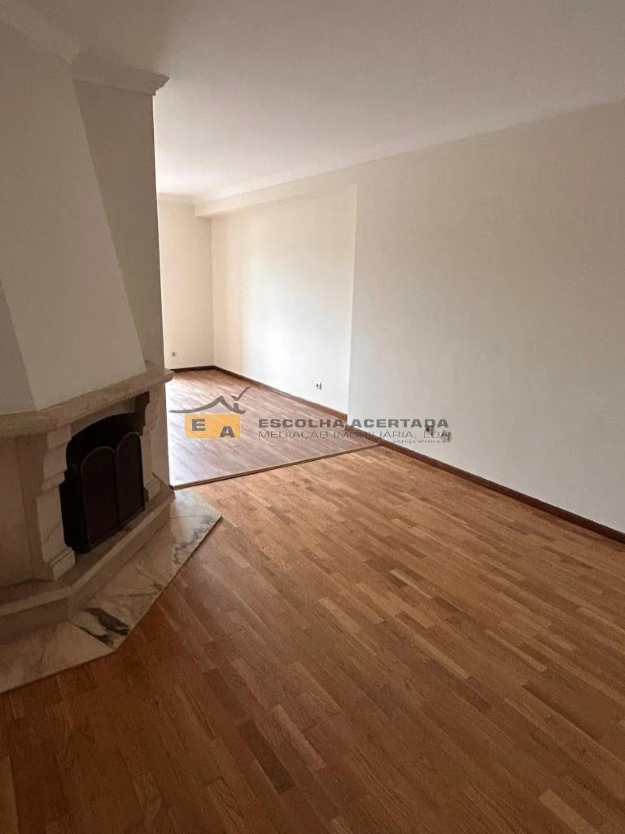 Apartamento T2 para Venda em Moreira Foto 4