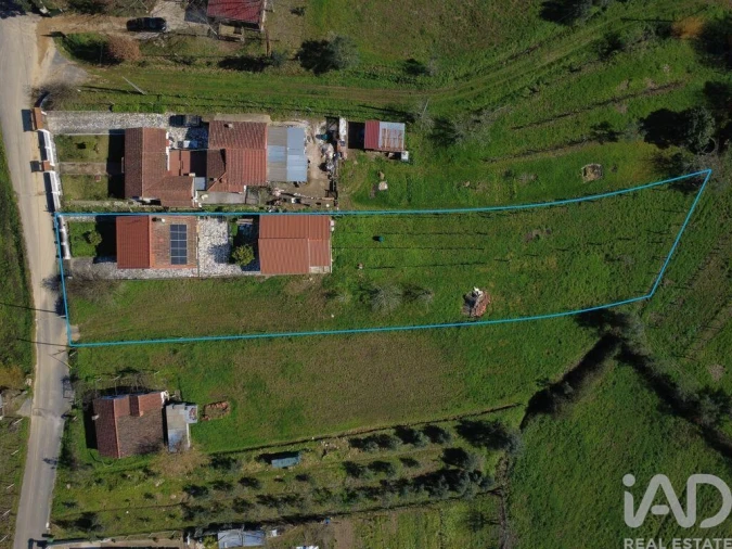 Moradia T2 para Venda em São Miguel de Poiares Foto 4