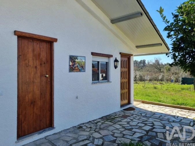 Moradia T2 para Venda em São Miguel de Poiares Foto 31