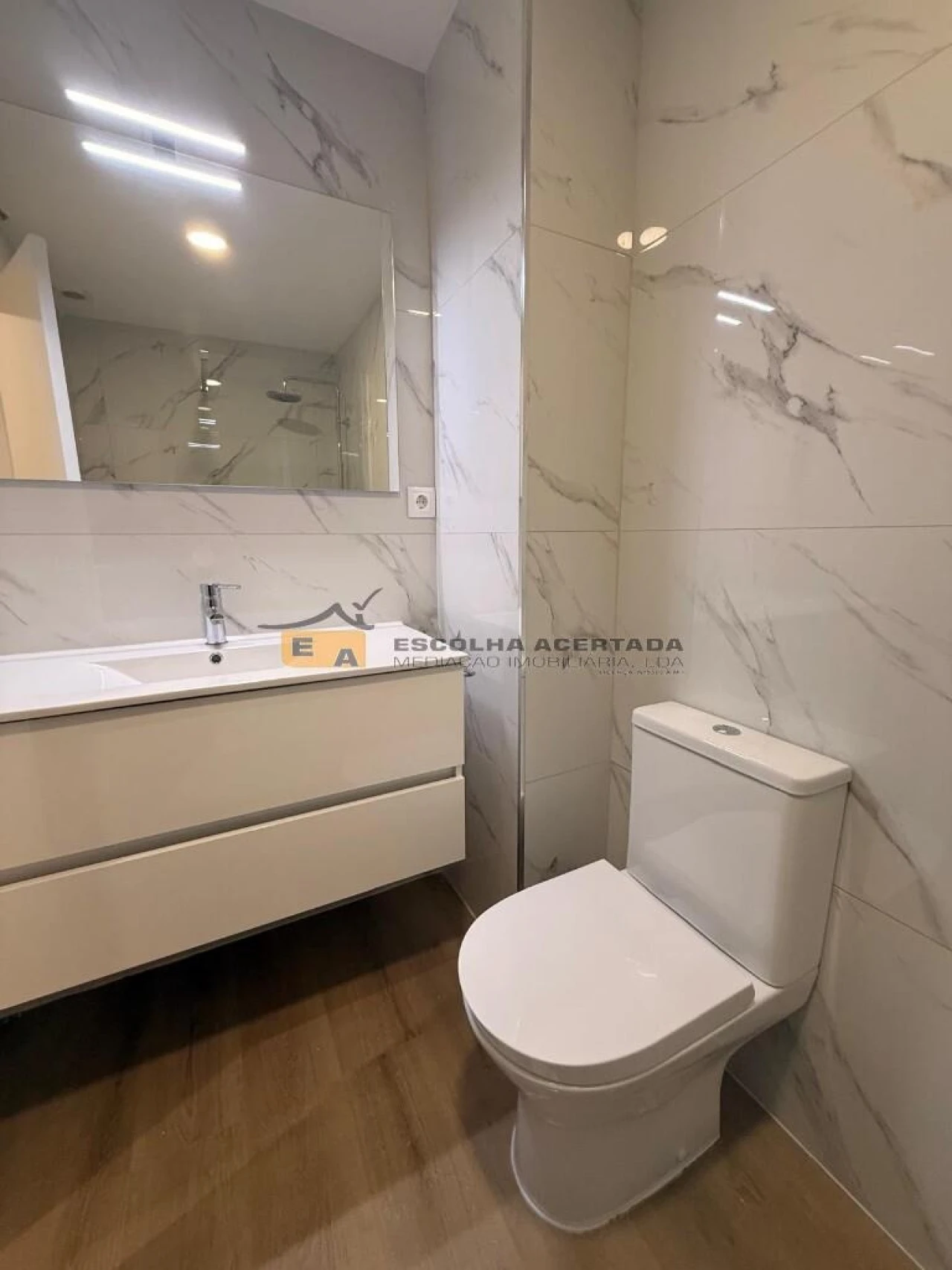 Apartamento T2 para Venda em Ermesinde Foto 18