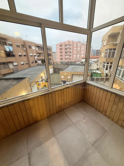 Apartamento T2 para Venda em Ermesinde