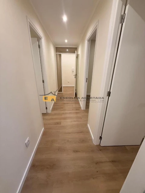 Apartamento T2 para Venda em Ermesinde