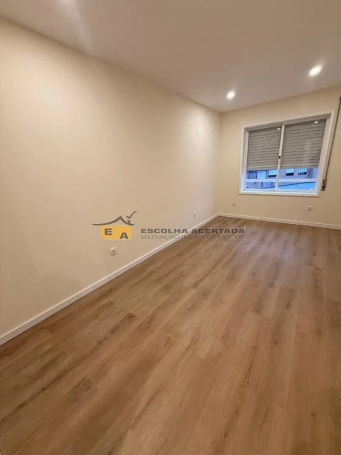 Apartamento T2 para Venda em Ermesinde