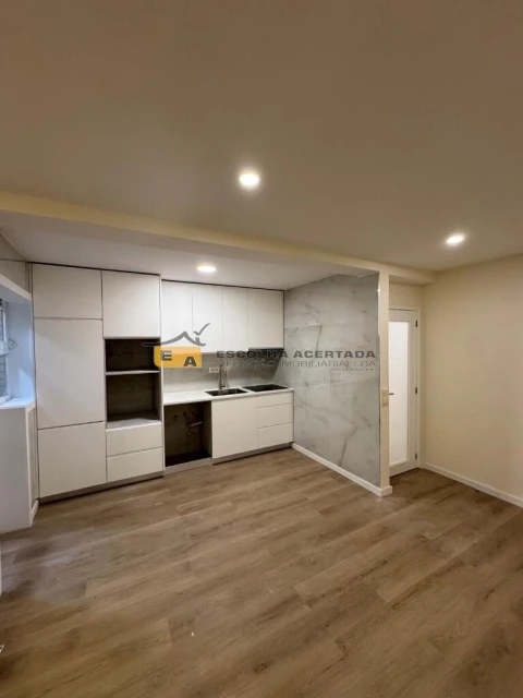 Apartamento T2 para Venda em Ermesinde
