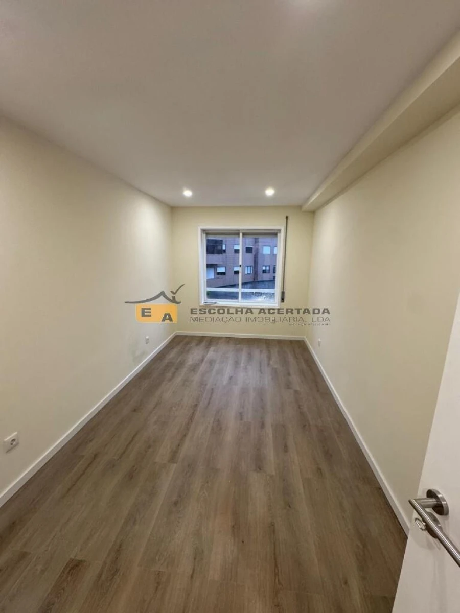 Apartamento T2 para Venda em Ermesinde Foto 6