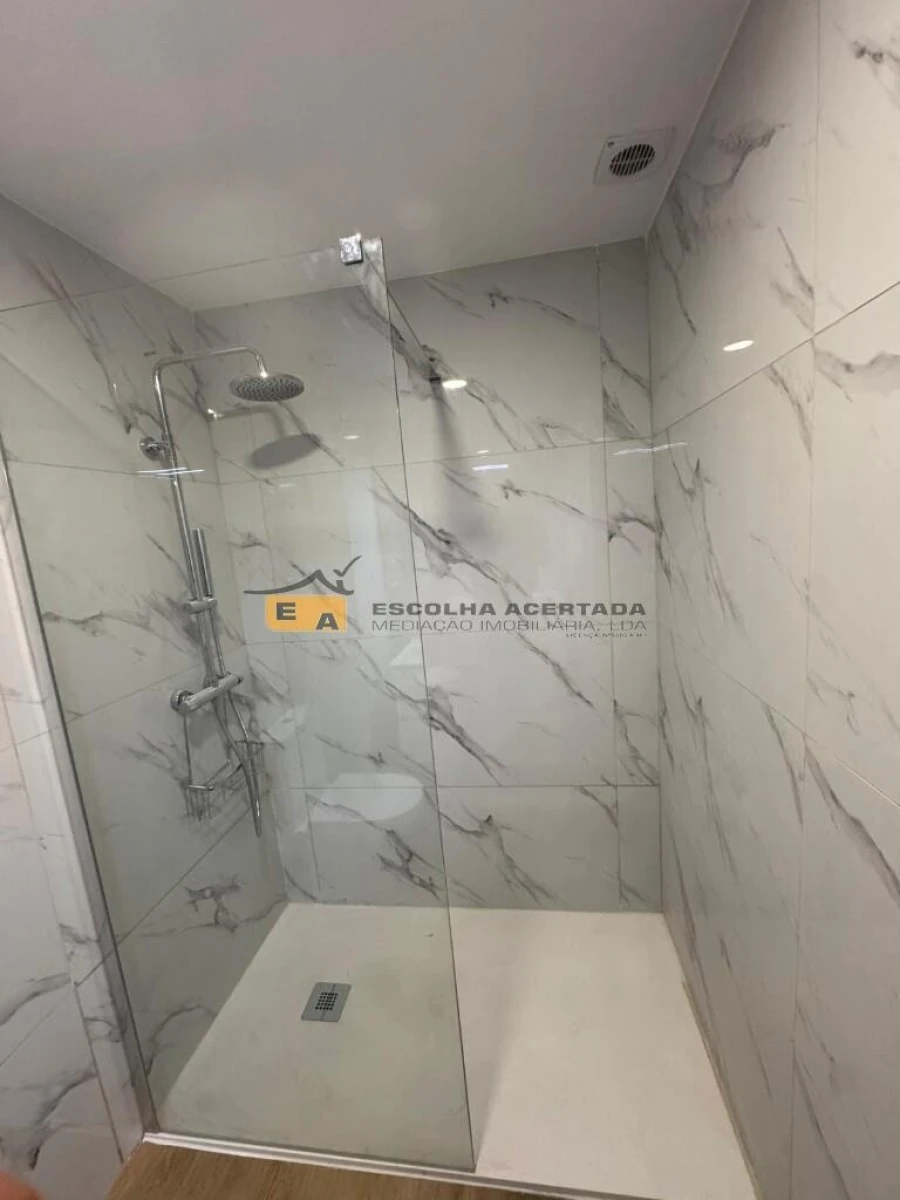 Apartamento T2 para Venda em Ermesinde Foto 12