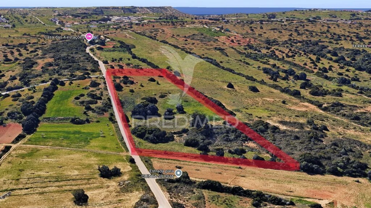 Terreno para Venda em Luz Foto 3