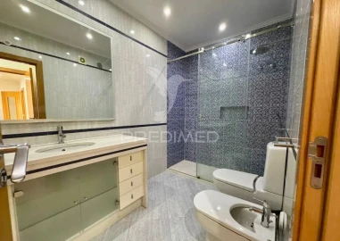 Apartamento T3 para Venda em Odivelas