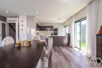 Apartamento T3 para Venda em Loule (São Clemente)