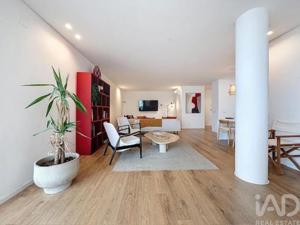 Apartamento T2 para Venda em Olhão Foto 4