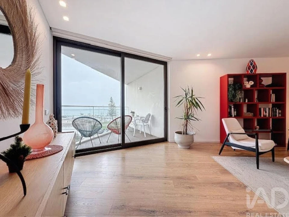 Apartamento T2 para Venda em Olhão Foto 10