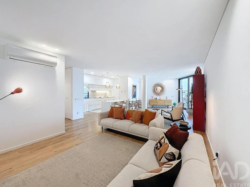 Apartamento T2 para Venda em Olhão Foto 18