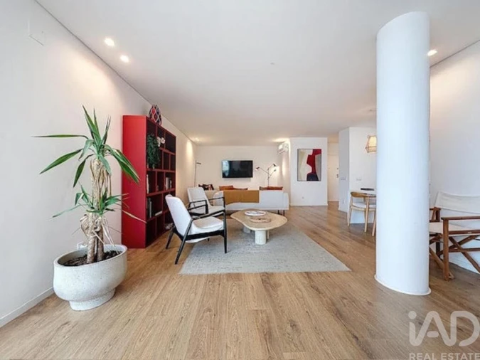 Apartamento T2 para Venda em Olhão Foto 4