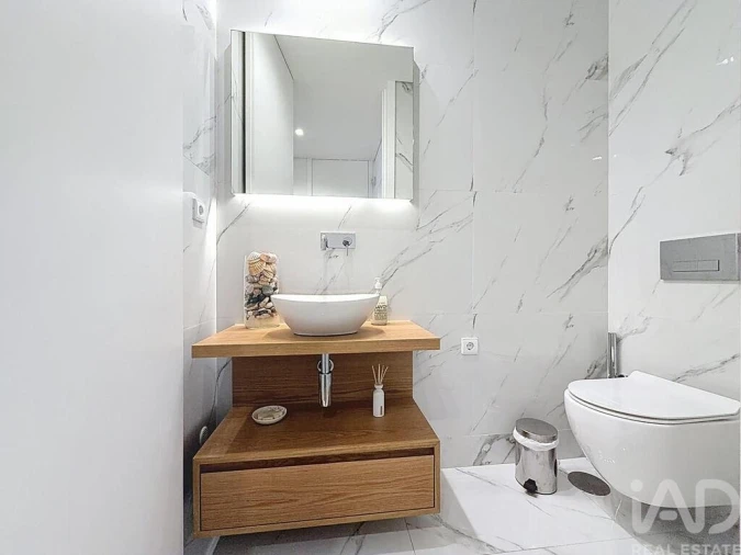 Apartamento T2 para Venda em Olhão Foto 29