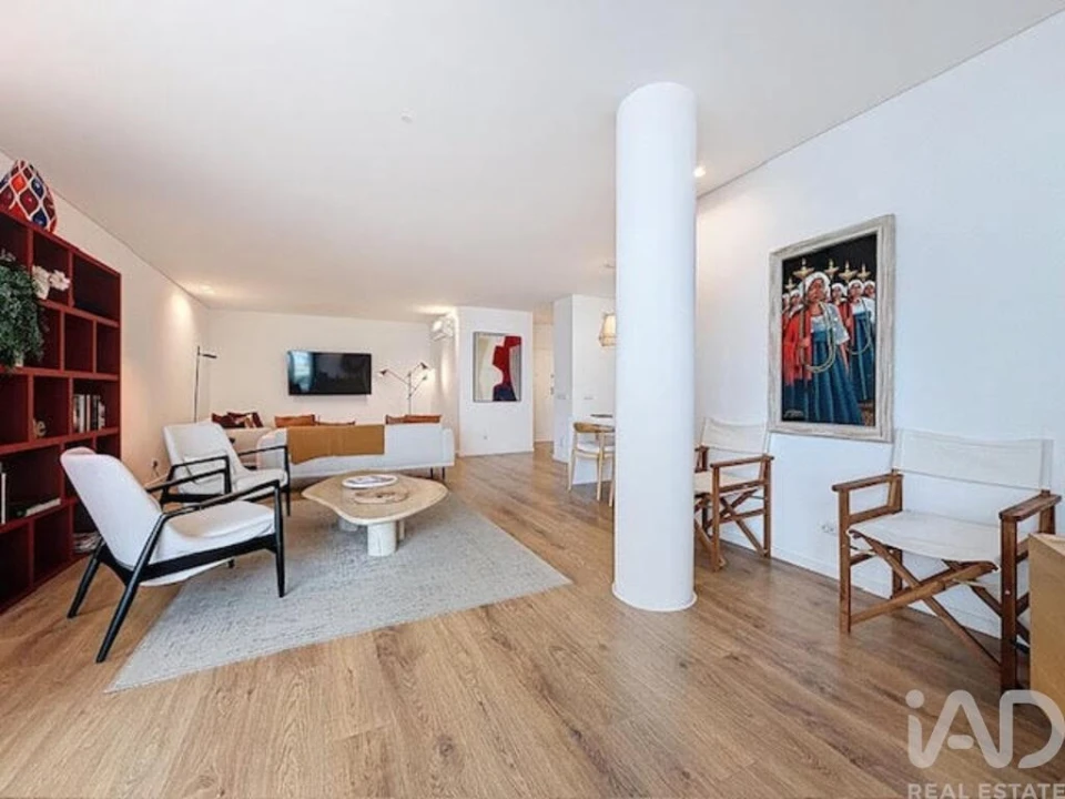 Apartamento T2 para Venda em Olhão Foto 11