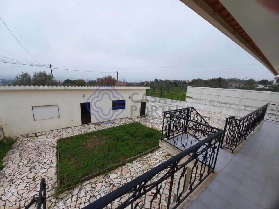 Moradia T4 para Venda em Serra e Junceira Foto 51