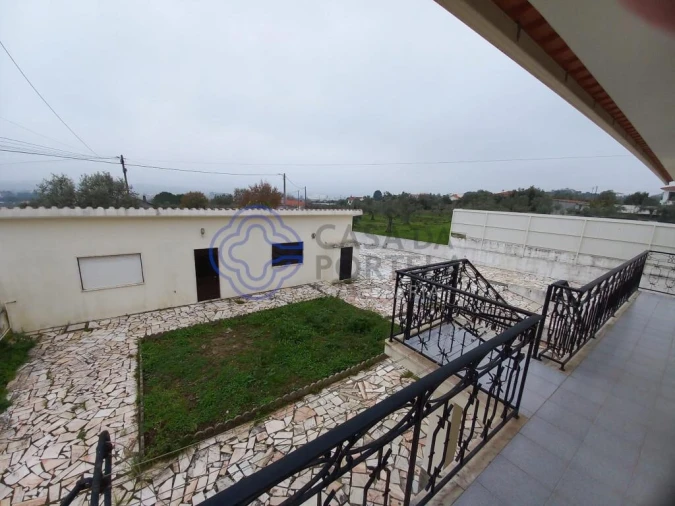 Moradia T4 para Venda em Serra e Junceira Foto 51