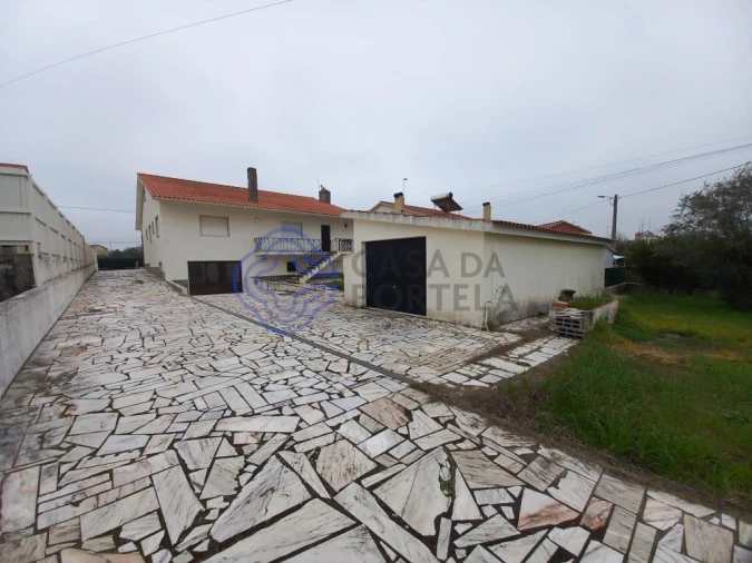 Moradia T4 para Venda em Serra e Junceira Foto 52